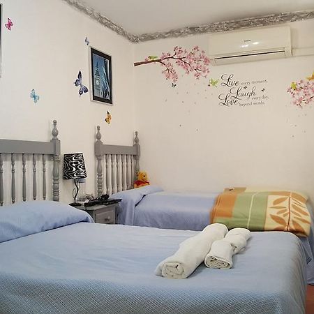 Pension Giraldilla Seville Luaran gambar