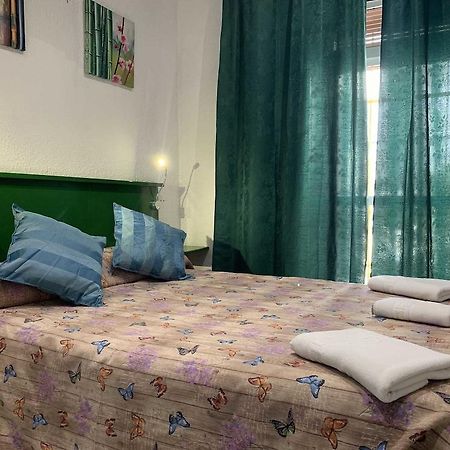Pension Giraldilla Seville Luaran gambar