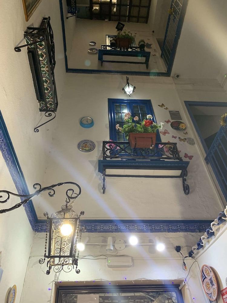 Pension Giraldilla Seville Luaran gambar
