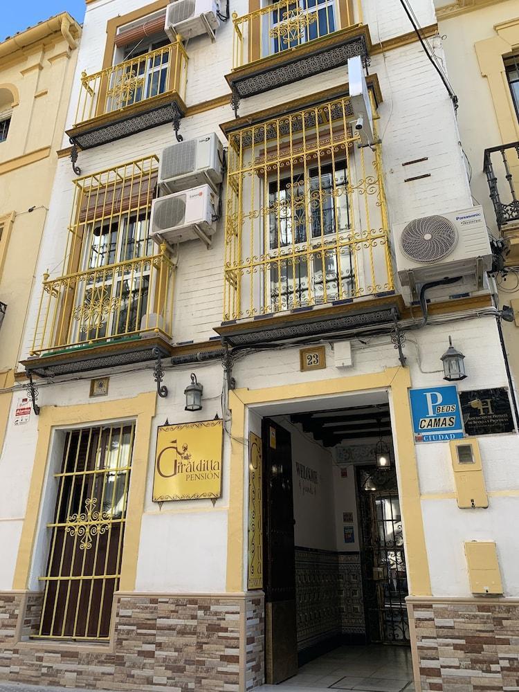 Pension Giraldilla Seville Luaran gambar